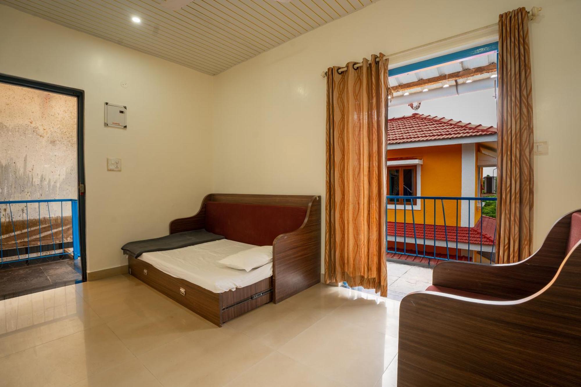 Gomes Pousada Guesthouse Старый Гоа Экстерьер фото